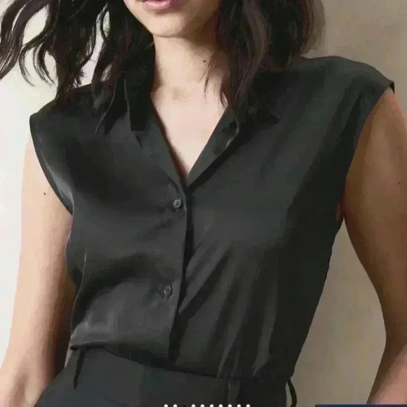 BANANA REPUBLIC COLLARED BLOUSE - Picture 1 of 8